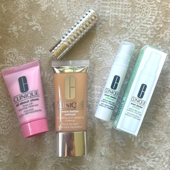 Brand New Clinique Bundle Even Better Clinical Refresh Foundation Cleanser & Lip - Picture 14 of 14